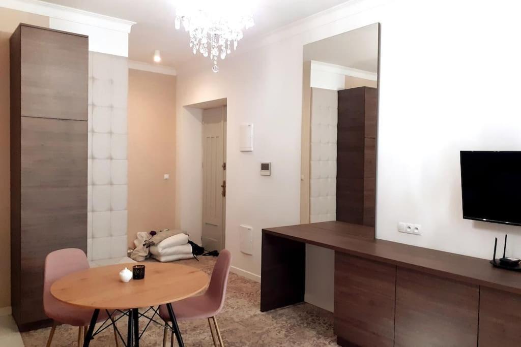 Luxury Apartment - Rakowicka 6 Krasków Exterior foto